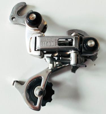 SHIMANO - Dérailleur arrière