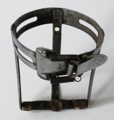 VW STEEL BOTTLE CAGE - Porte bidon Acier VW